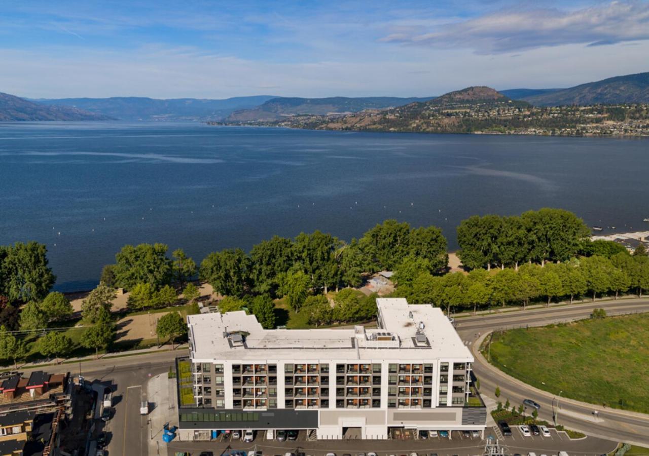 The Shore Kelowna Extérieur photo